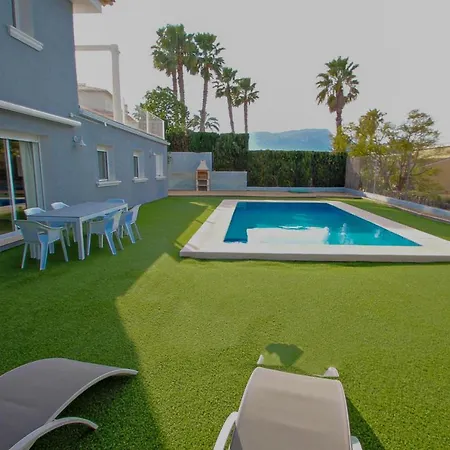 Gema - Pretty With Private Pool In Villa *