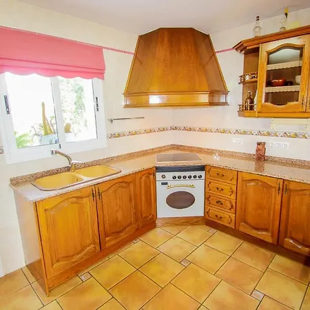 Gema - Pretty With Private Pool In Villa Calpe