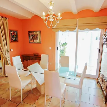 Gema - Pretty With Private Pool In Calpe