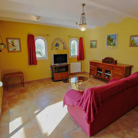 Gema - Pretty With Private Pool In *